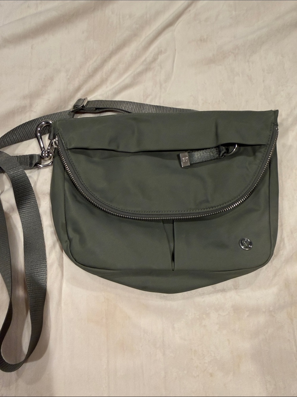 Lululemon All Night Festival Bag 5L Gray Sage